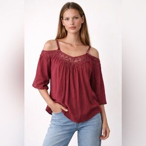 Xhilaration Maroon Lace Accent Blouse